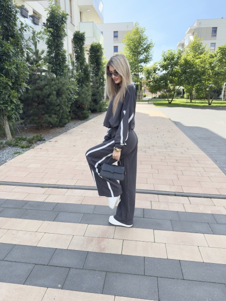 Komplet dresowy Vogue Grafit